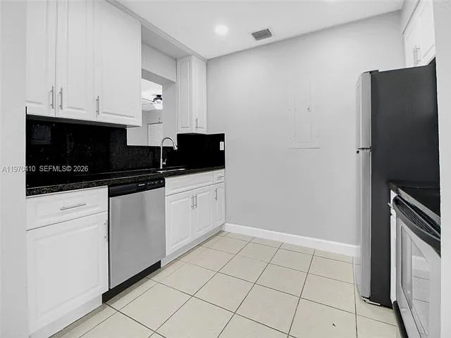 11740 SW 182nd Ter — Photo 19