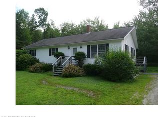 57 South St, Blue Hill, ME 04614