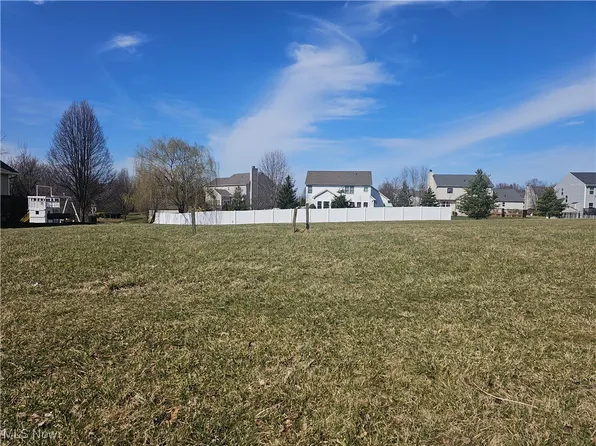 5603 Frith Ct, Medina, OH 44256
