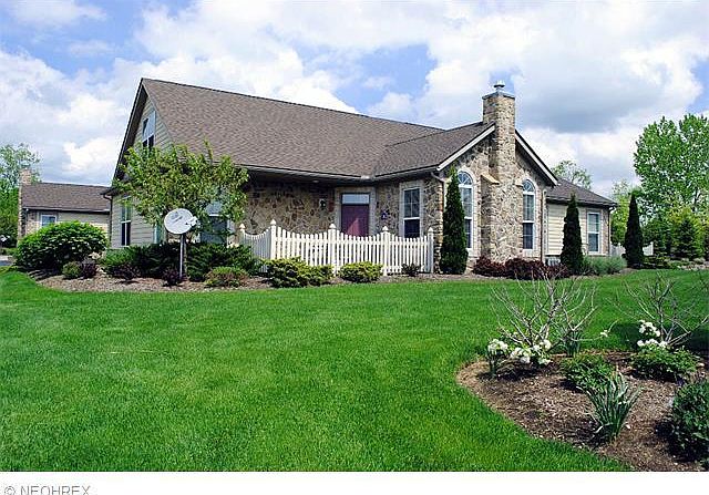 1st image of 210 Sandover Dr