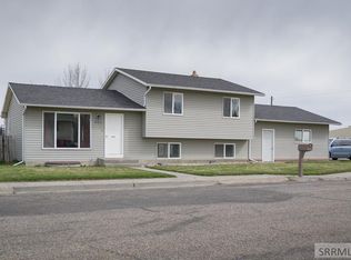 506 Angela Dr, Rexburg, ID 83440