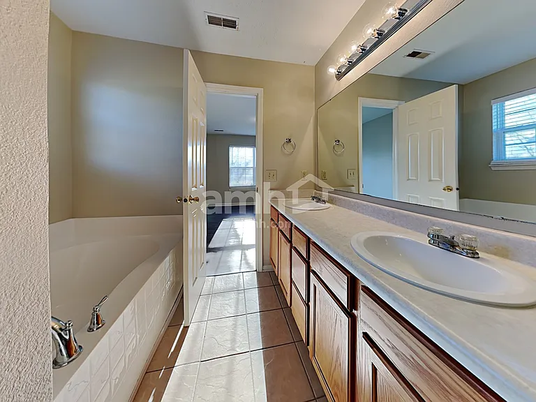 16938 Maraschino Dr — Photo 13