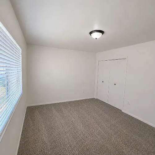 28894 Portsmouth Dr — Photo 12