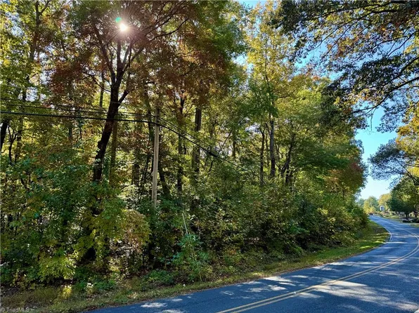 3625 Thayer Rd #2, Trinity, NC 27370