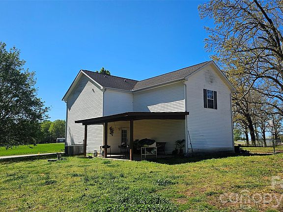 4th image of 2907 New Salem Rd
