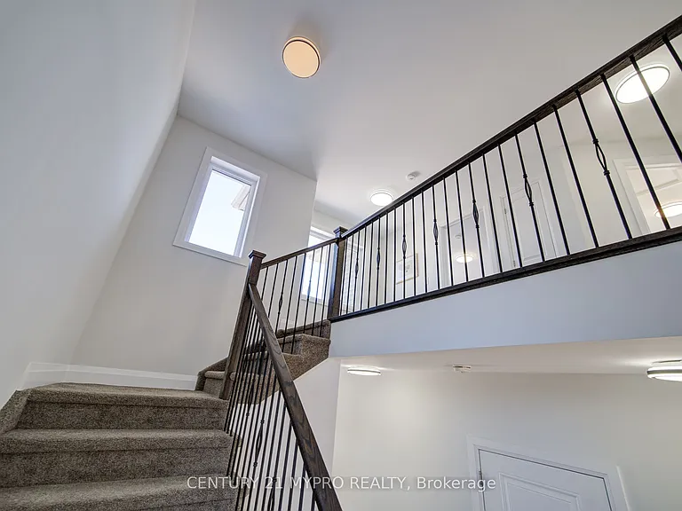 13 Lillys Ct — Photo 25