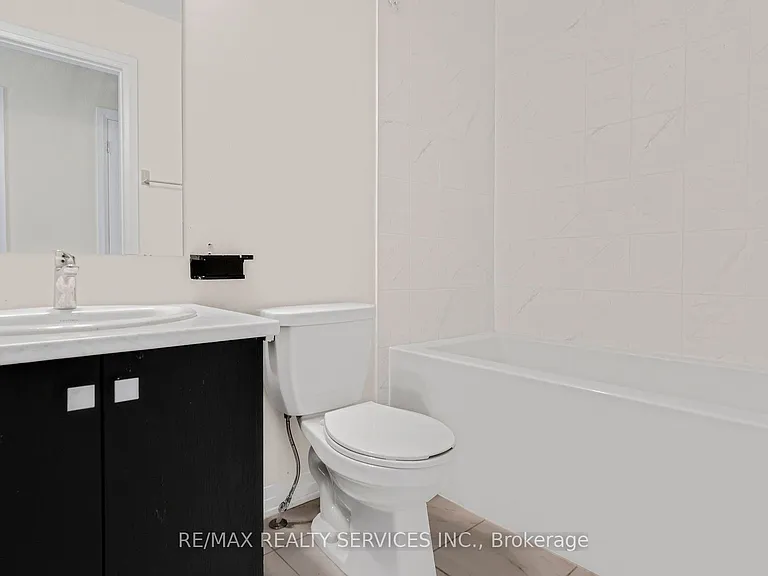 585 Colborne St E #804 — Photo 21