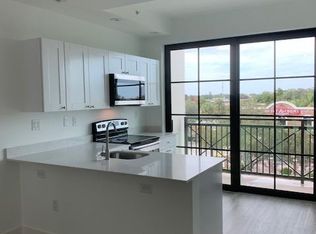 4100 Davie Rd #302, Davie, FL 33314