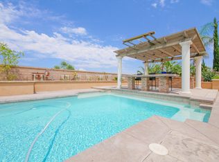 7678 Lady Banks Loop, Corona, CA 92883