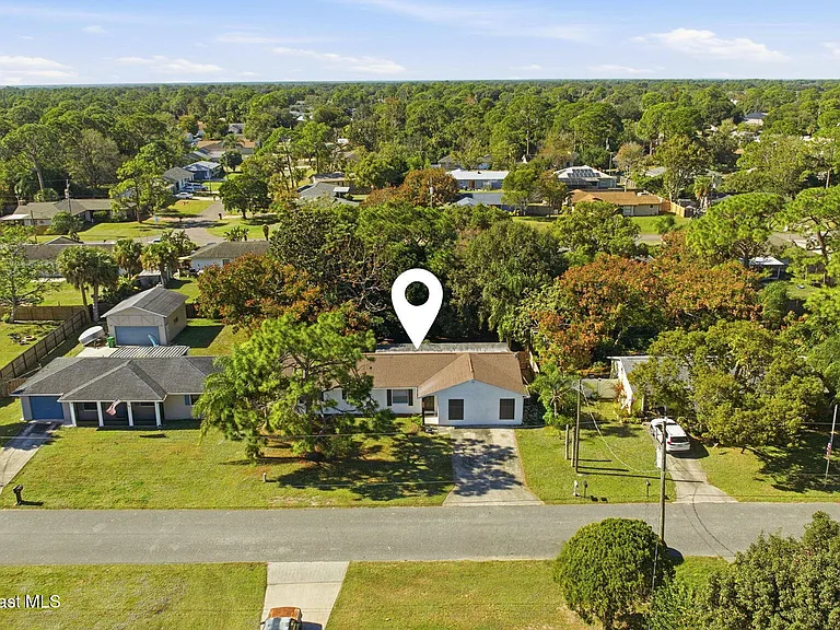 5950 Ackard Ave — Photo 43