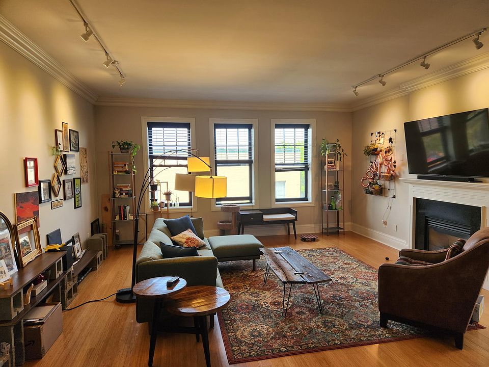 1st image of 4448 Olive St APT 302