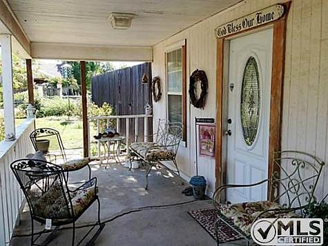 1st image of 701 Woodlea Ln