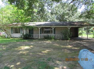 22 Longview Dr, Grenada, MS 38901