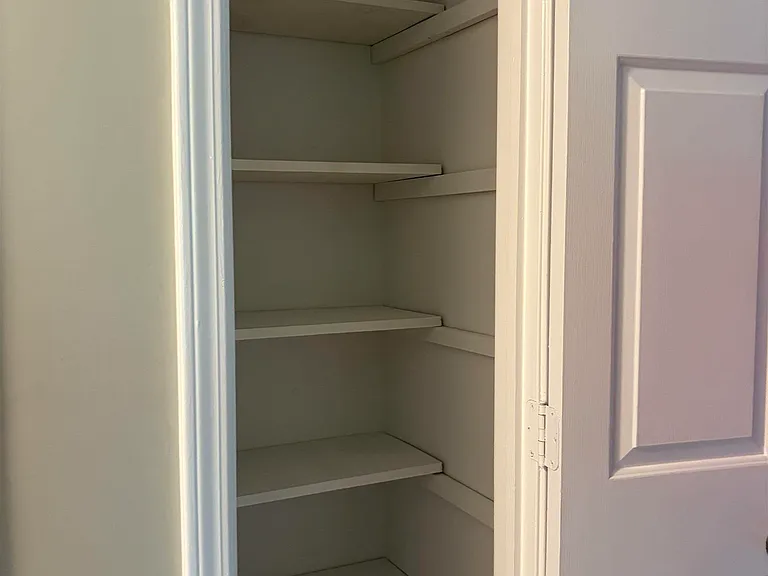 6877 Briarwood Dr — Photo 21
