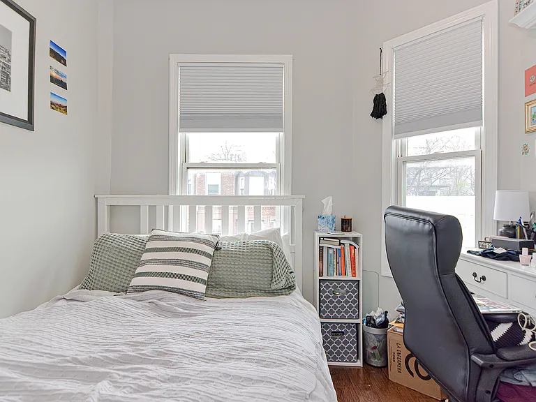347 E 8th St #2 — Photo 12