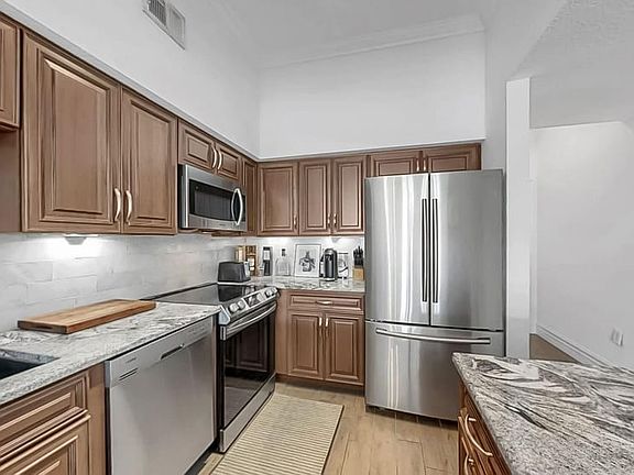 3rd image of 501 S Moody Ave Unit 1114