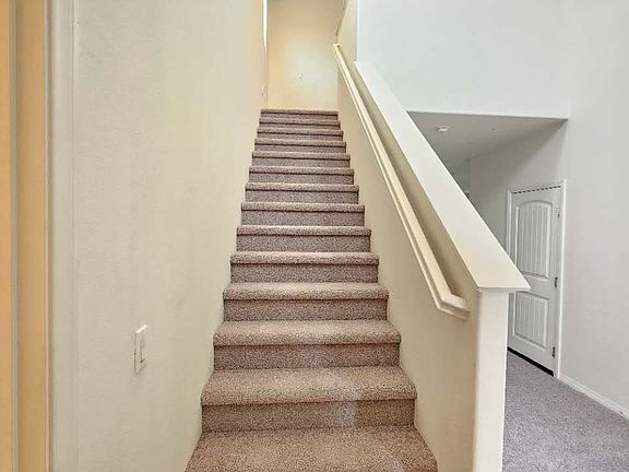 3rd image of 15633 Basil Leaf Ln