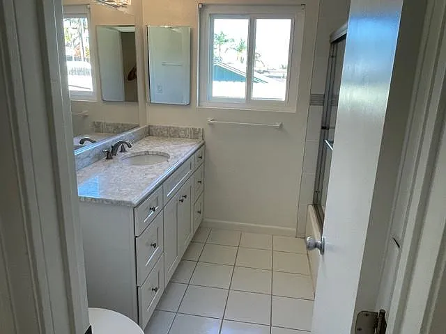 2081 Glasgow Ave — Photo 7