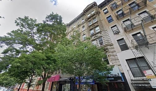 2nd image of 125 E 4th St APT 5