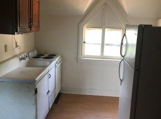 235 N Locust Point Rd APT 4, Mechanicsburg, PA 17050