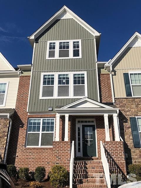 1st image of 927 Rosepine Dr