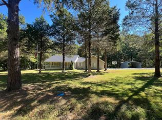 815 Sally Holler Rd, Harrisburg, IL 62946