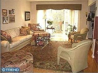 385 Linden Dr, Elkins Park, PA 19027