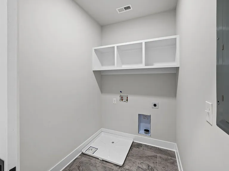 2525 W Heiman St #2525 — Photo 14