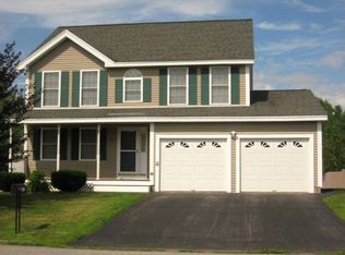 132 Wildwood St, Manchester, NH 03103