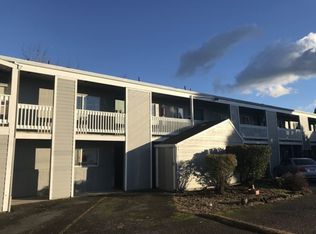 Rivercrest Apartments, Newberg, OR 97132