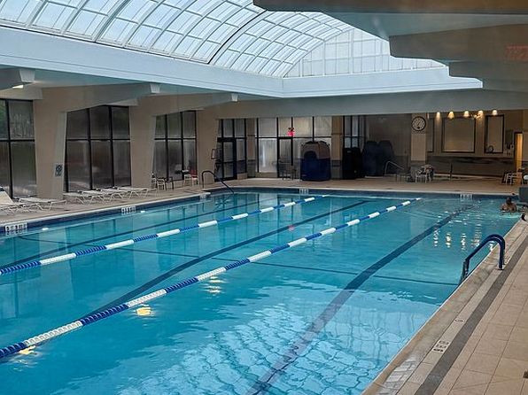 1 Bay Club Dr #20