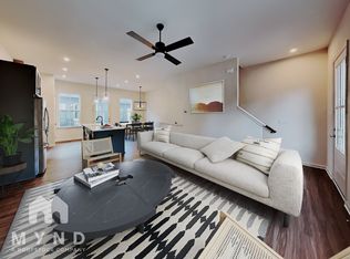 118 Chestnut Cir, Atlanta, GA 30342