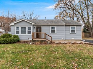 2414 Emlong St, Joliet, IL 60435