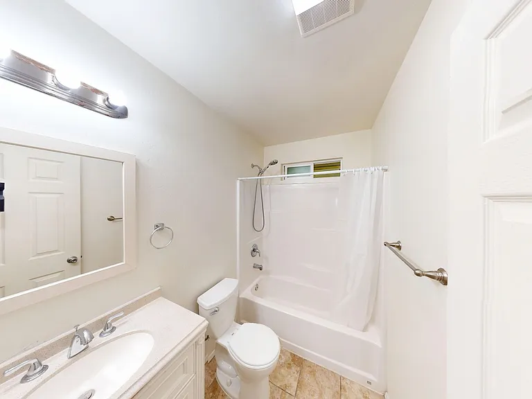 5704 Dorothy Dr — Photo 8