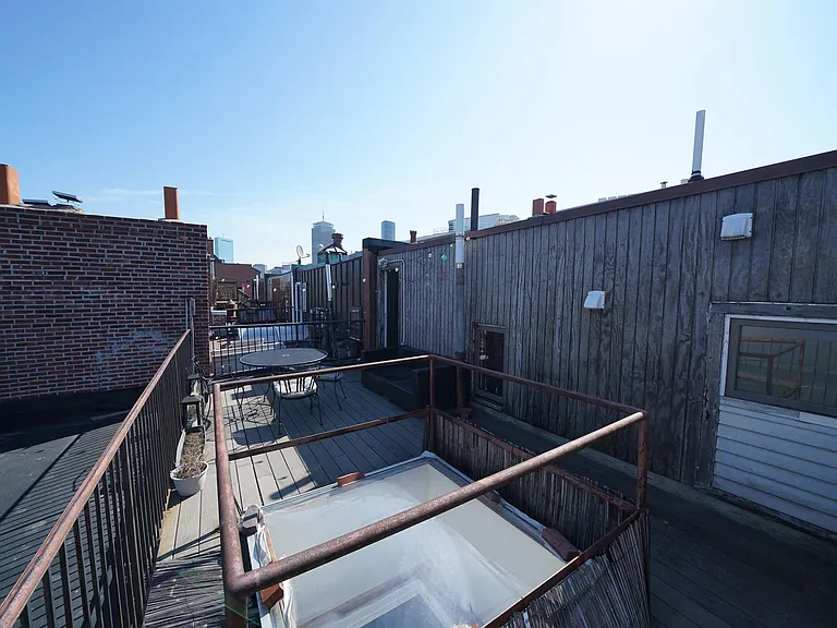 39 Bay State Rd #5 — Photo 11