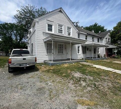 5th image of 73 Decatur St