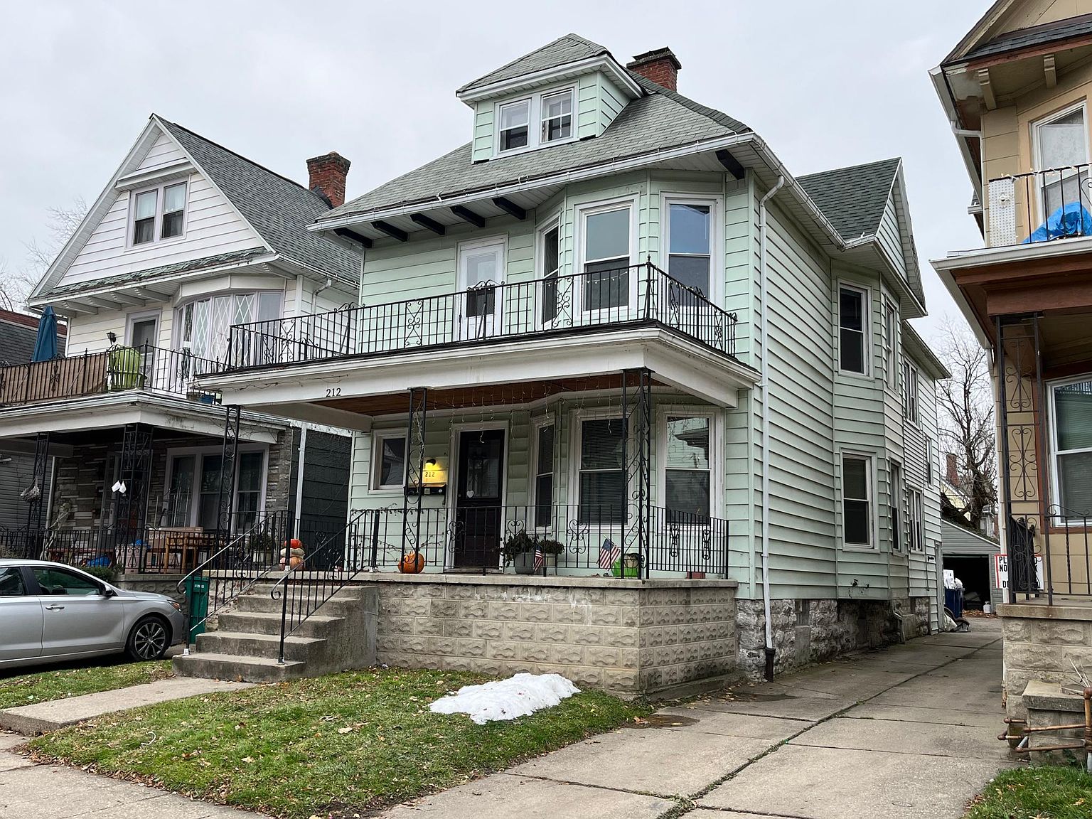 212 Parkdale Ave, Buffalo, NY 14213 Zillow