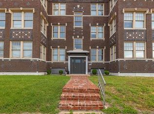 5855 Washington Blvd APT 2B, Saint Louis, MO 63112
