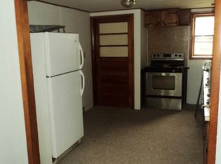 651 E Currier Rd APT 1, Freeport, IL 61032