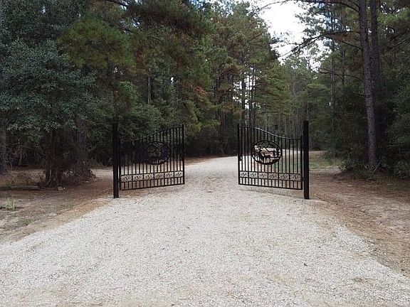 2nd image of 25286 Windy Pines Ln