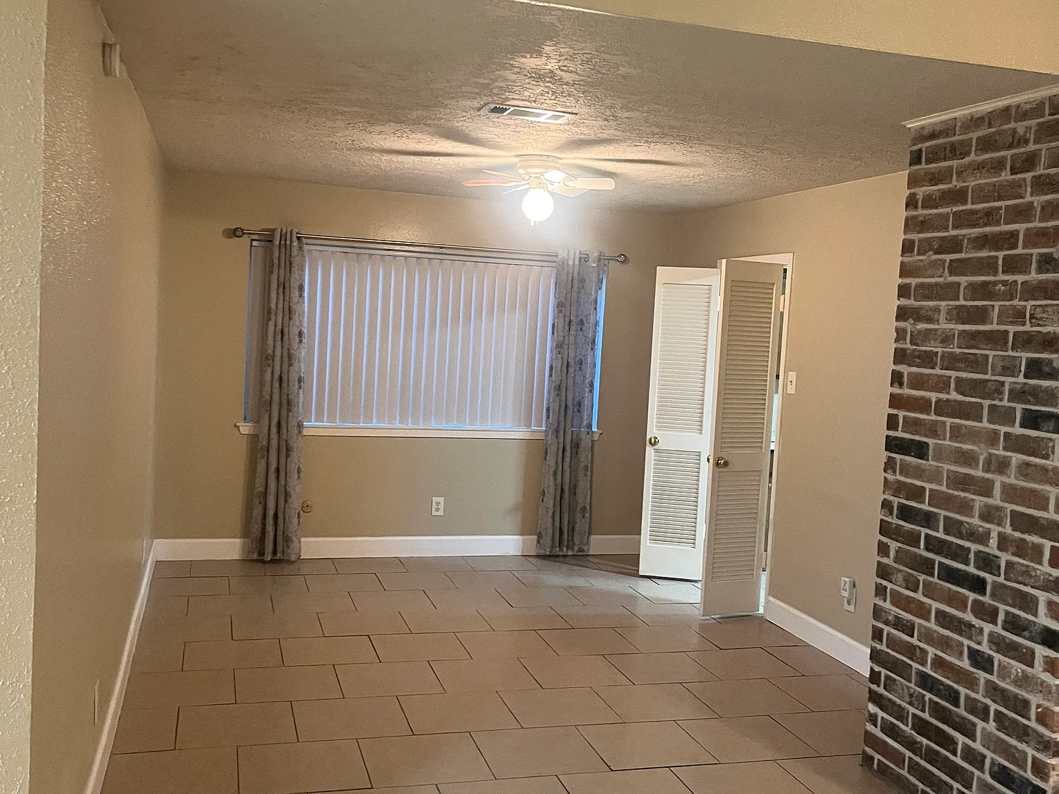3 bed, 1664 sqft, $1,600 — Photo 4