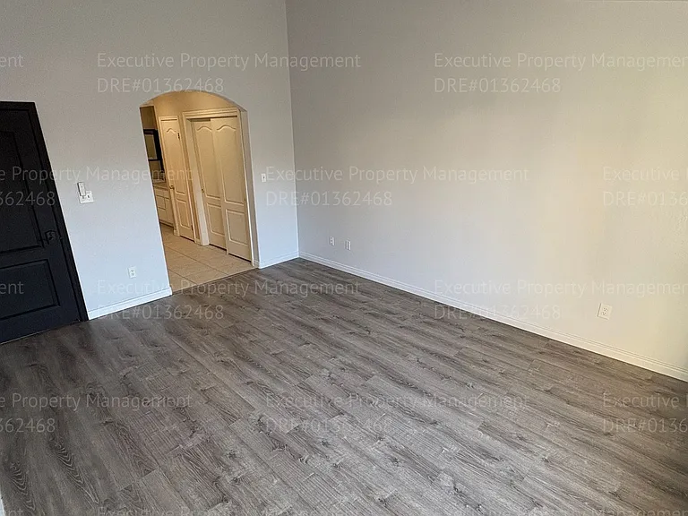 12108 Flat Iron Ct — Photo 29