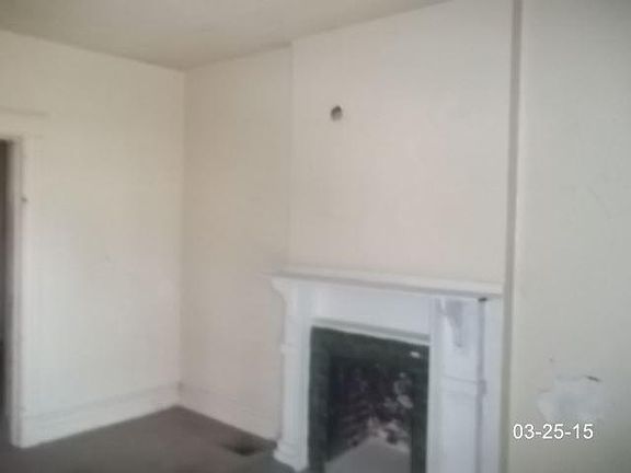 5th image of 3844-3846 Missouri Ave