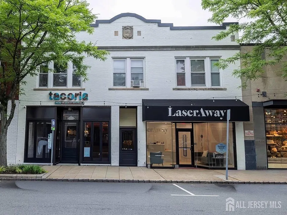 353 Springfield Ave