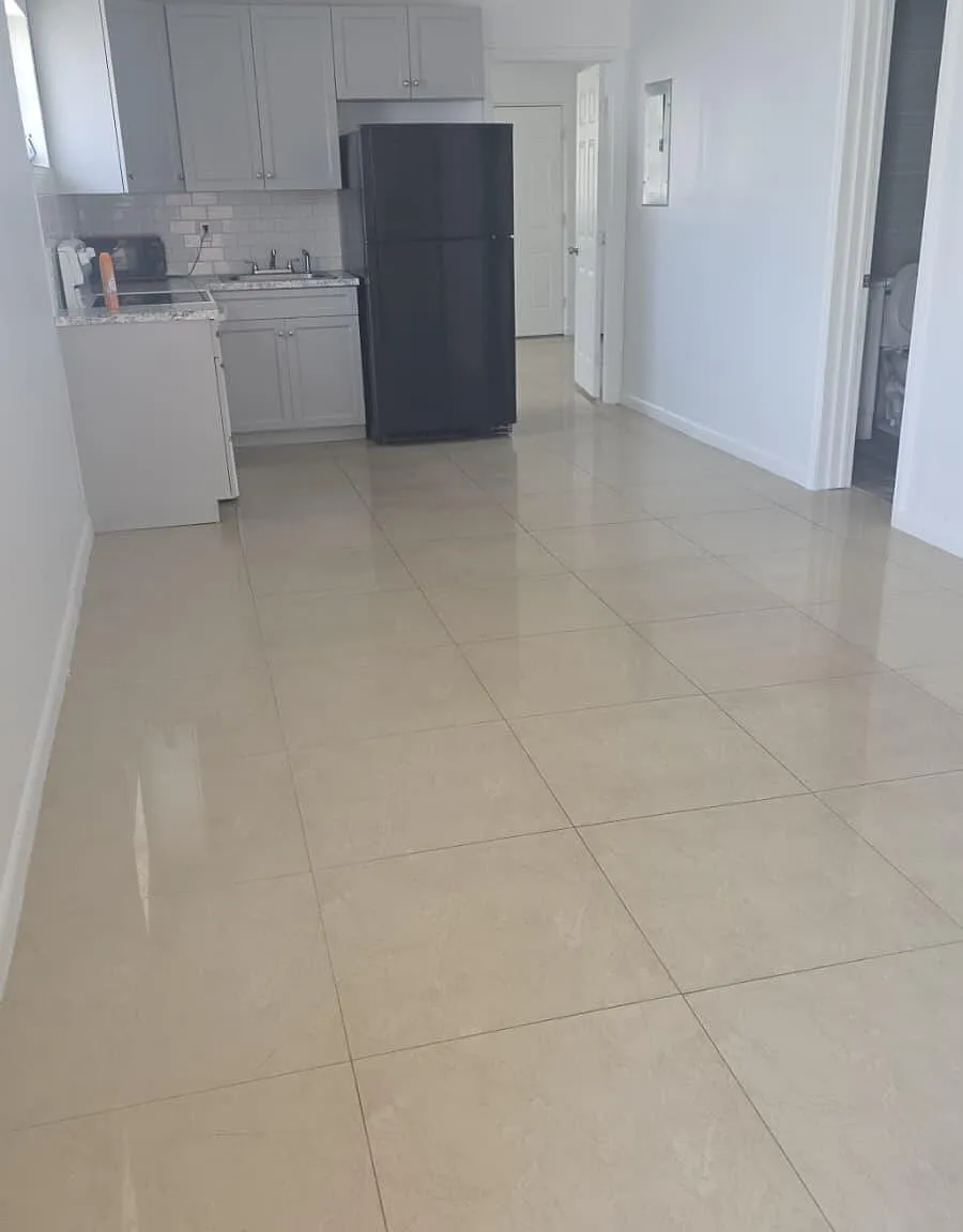 2 bed, 2.0 bath, 840 sqft, $2,000 — Photo 2