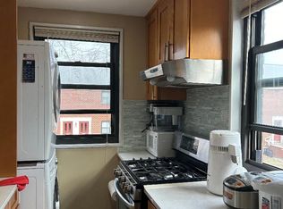 166-52 17th Rd #3-128, Whitestone, NY 11357