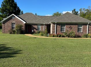 1001 Sleepy Hollow Rd, Myrtle, MS 38650