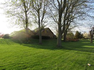 10621 Greenville Rd, Van Wert, OH 45891