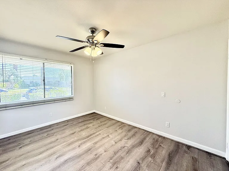 34071 Denise Way — Photo 22