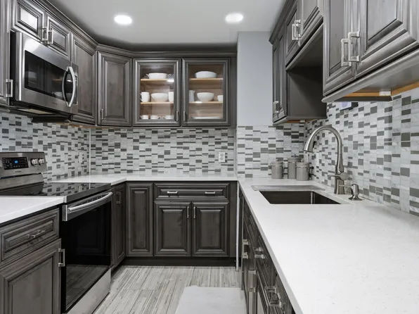 5600 N Flagler Drive #1105, West Palm Beach, FL 33407